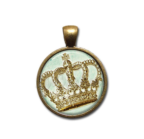 Golden Crown in Mint