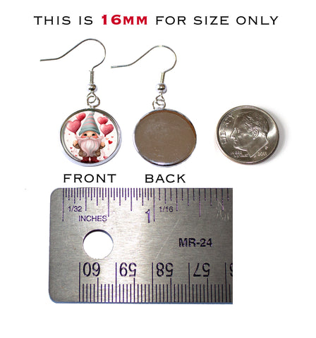 Gnome with Valentine's Day Balloons